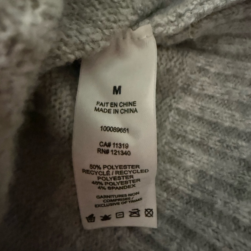 Garage spongy Off-Shoulder Sweater - Picture 3 of 4